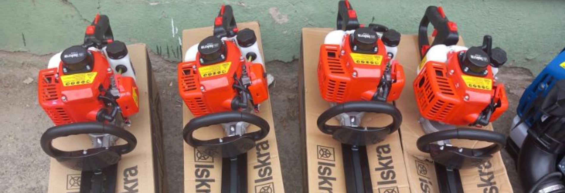 Со нови машини збогатена механизацијата на претпријатието.